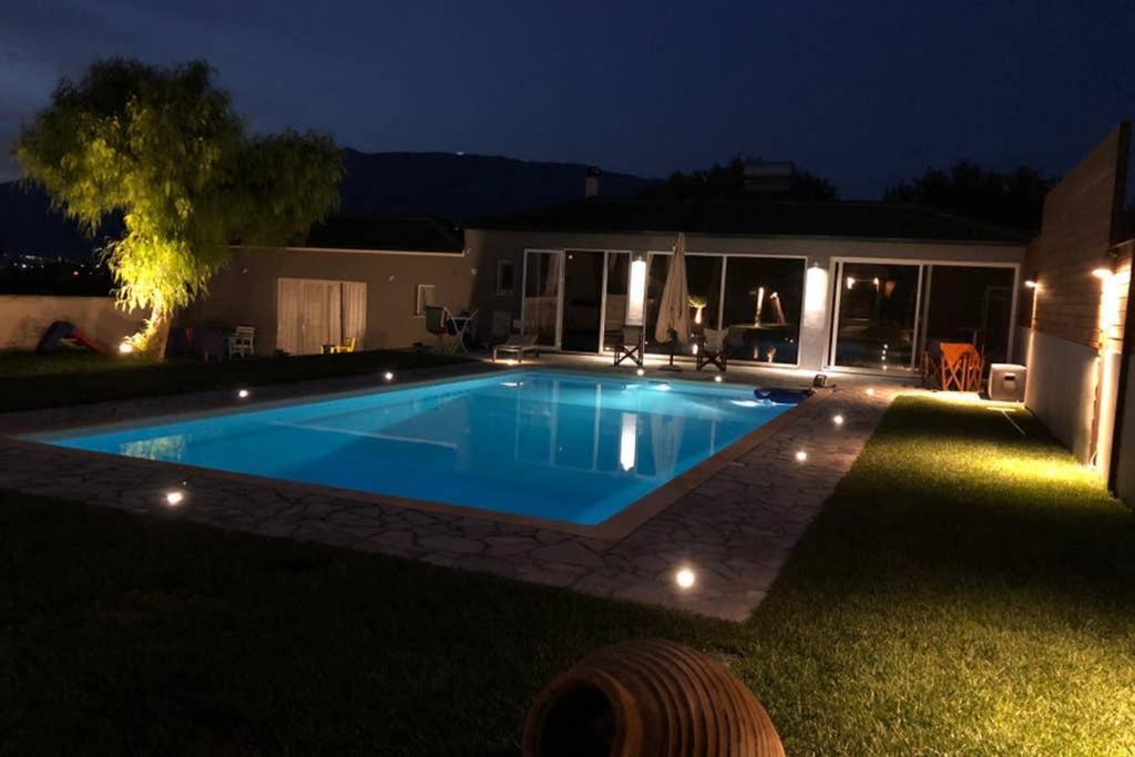 Villa Sunlit Pool House Posidhonía Exterior foto
